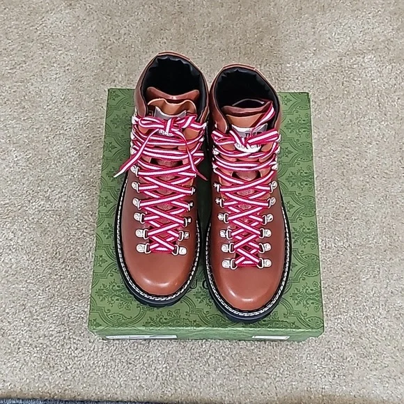 Hiking Boots l! New Size 38, 8.5 9 - Picture 1 of 10